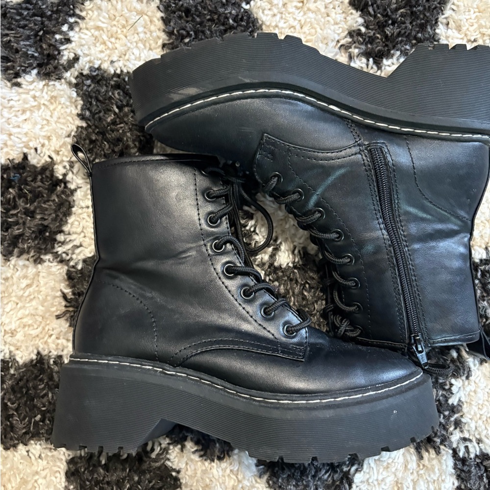Wild Fable Black Chunky Platform Boots